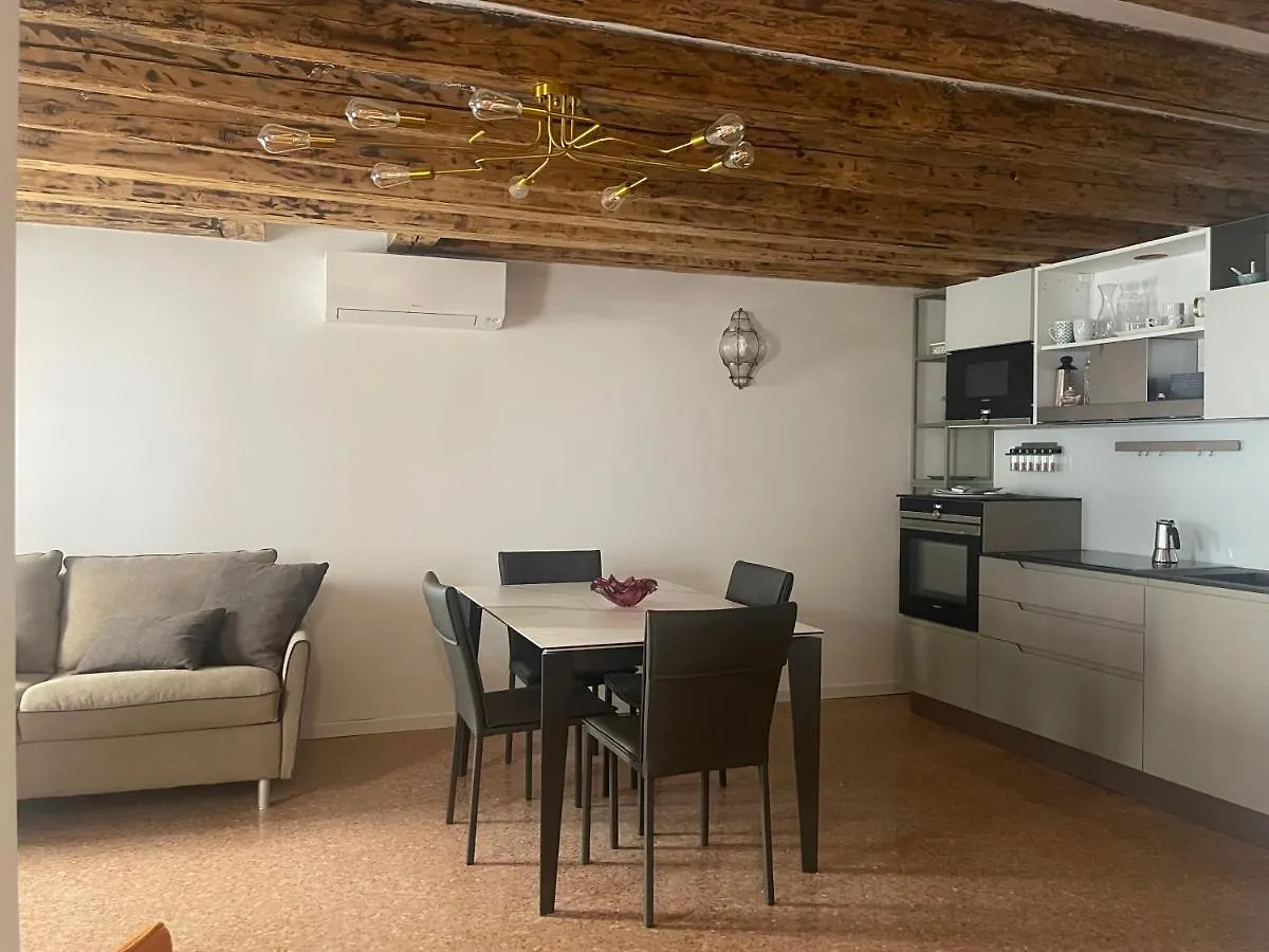 Ca' Ai Sospiri Apartment Venice