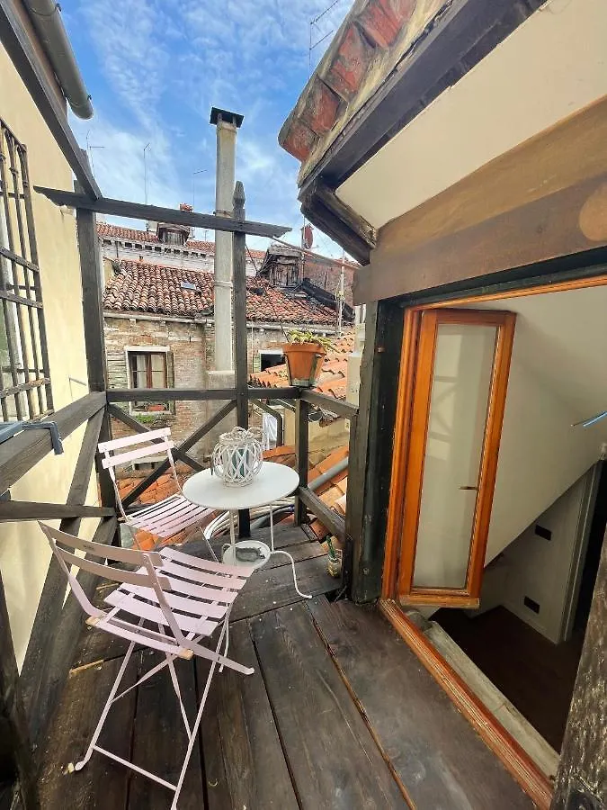 Ca' Ai Sospiri Apartment Venice 0*,  Italy