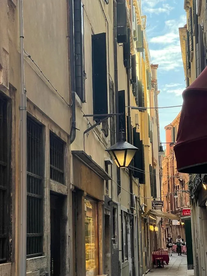 Ca' Ai Sospiri Apartment Venice